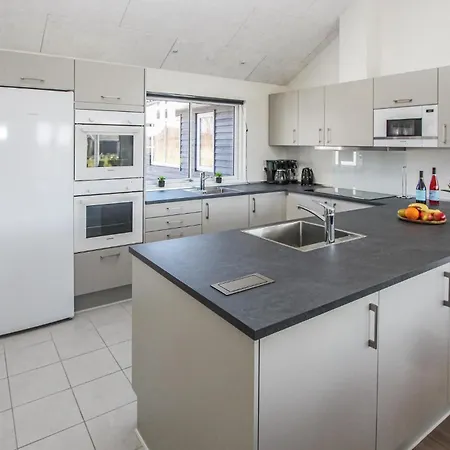 Pet Friendly In Samso With Indoor Swimming Pool Nordby (Midtjylland)