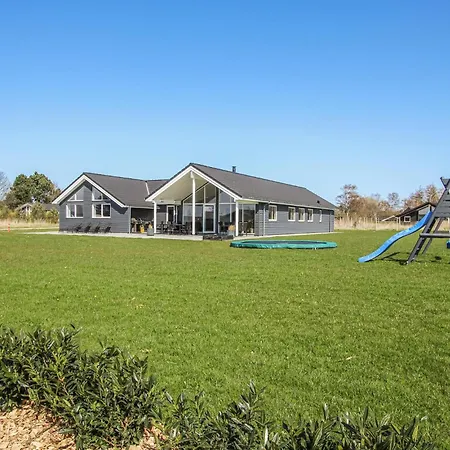 Holiday home Pet Friendly In Samso With Indoor Swimming Pool Nordby (Midtjylland)